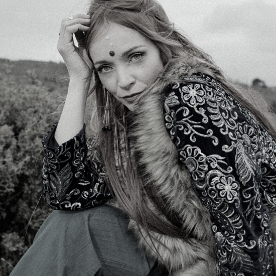 Η Rosey Blue στο Roof Stage του Gazarte