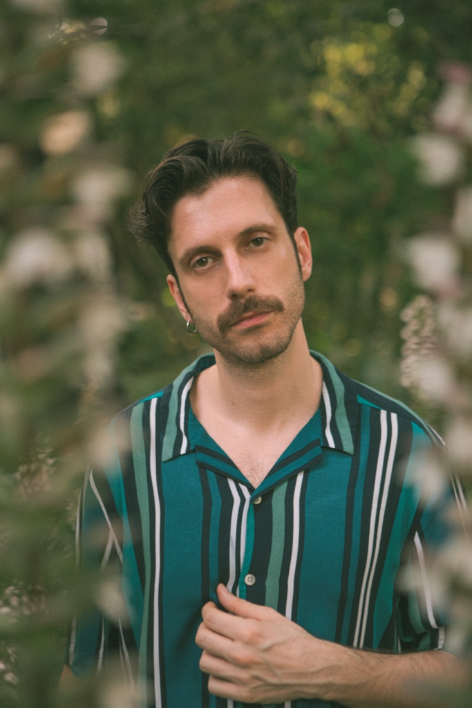 Ο Απόστολος Κίτσος στο Σταυρού του Νότου plus