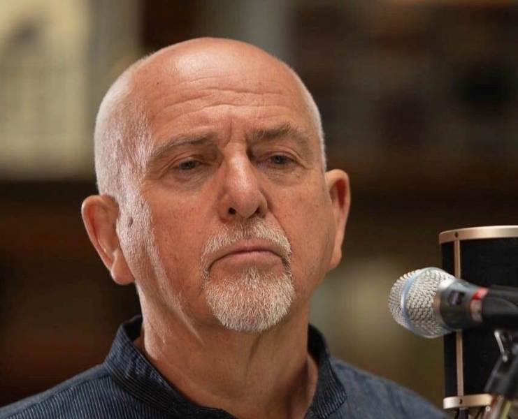 Peter Gabriel: Ηχογράφησε ξανά το Biko