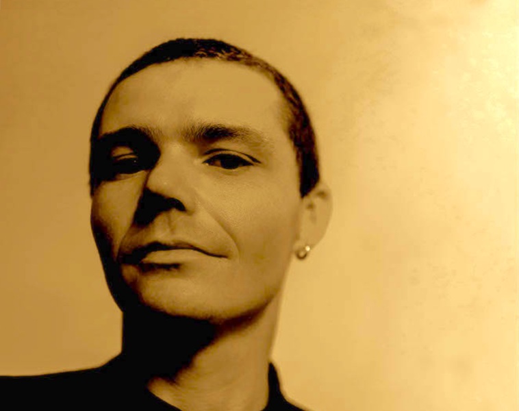 Ο Westerman στο Κέντρο Ελέγχου Τηλεοράσεων 