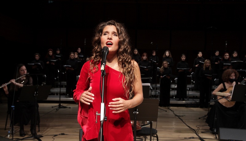 Ο Επιτάφιος και ο Διόνυσος του Μίκη Θεοδωράκη τη Μ. Παρασκευή από την ΕΡΤ2