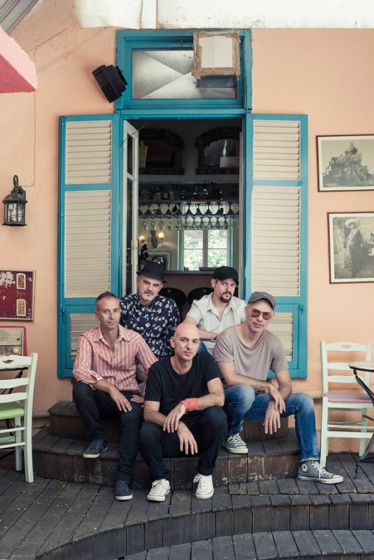 Οι ΕΚΜΕΚ στο Caja de Musica