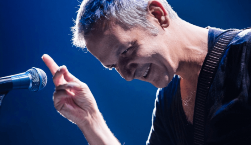 Αφιέρωμα στον Παύλο Σιδηρόπουλο στο Christmas Theater