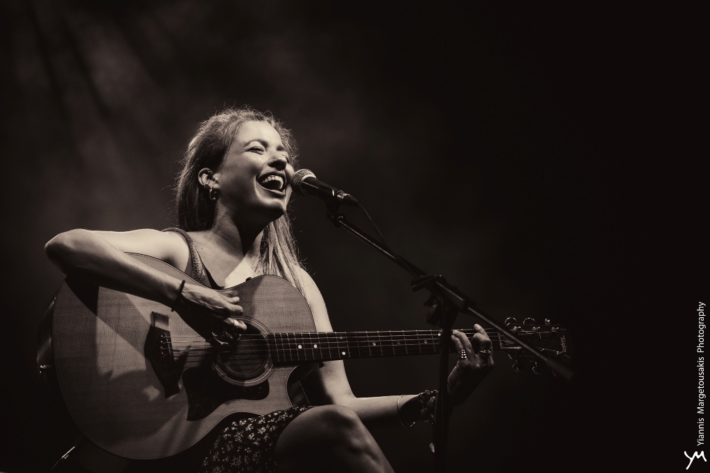 Η Ιουλία Καραπατάκη και οι Αταρ του Ταρ στο Κύτταρο