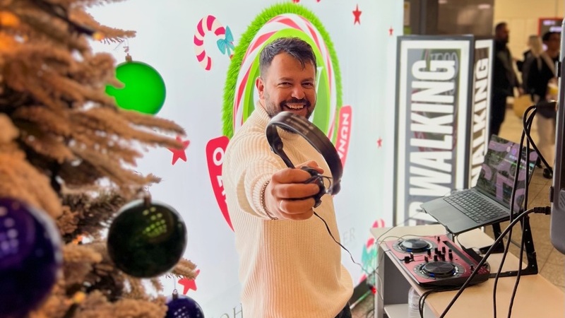 Πρώτο μουσικό ραδιόφωνο ο Μέντα 88, στο Top 10 ανέβηκε ο Χριστουγεννιάτικος Easy 97.2