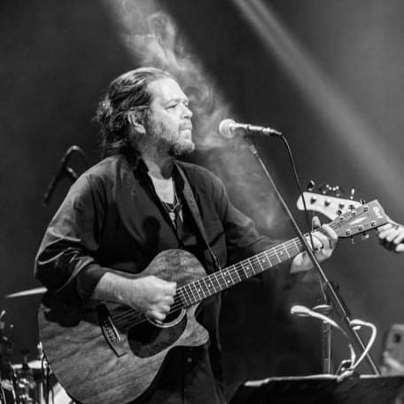 Ο Δημήτρης Μητσοτάκης στο Κύτταρο