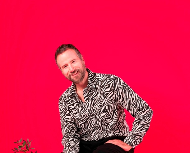 Αλλαγή ημερομηνίας για τη συναυλία του Κωστή Μαραβέγια στον Κήπο του Μεγάρου 