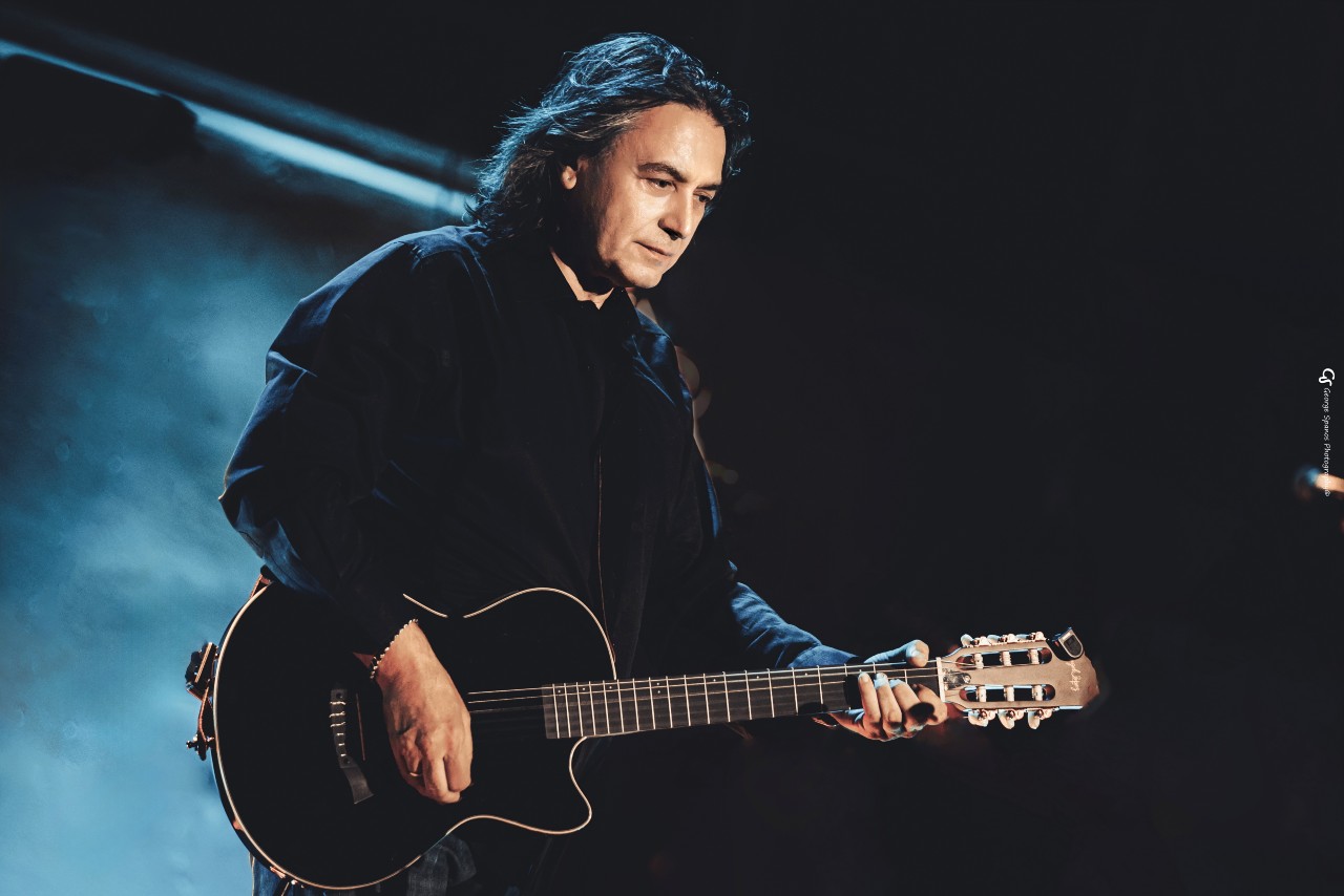 Πήγαμε, είδαμε τον Γιάννη Κότσιρα στο Σταυρό του Νότου, κάθε φορά καλύτερος