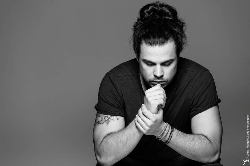 «Για μια ψευδαίσθηση γίνονται όλα. Για την ψευδαίσθηση ότι ο άλλος μας καταλαβαίνει»