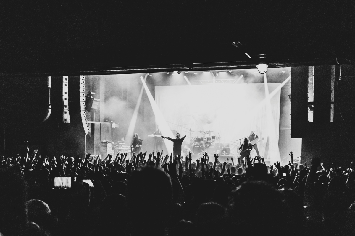 Απόλυτος θρίαμβος για τους Blind Guardian