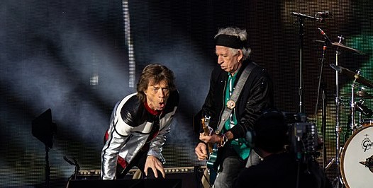 Οι Rolling Stones μηνύθηκαν για το «Living in a Ghost Town»