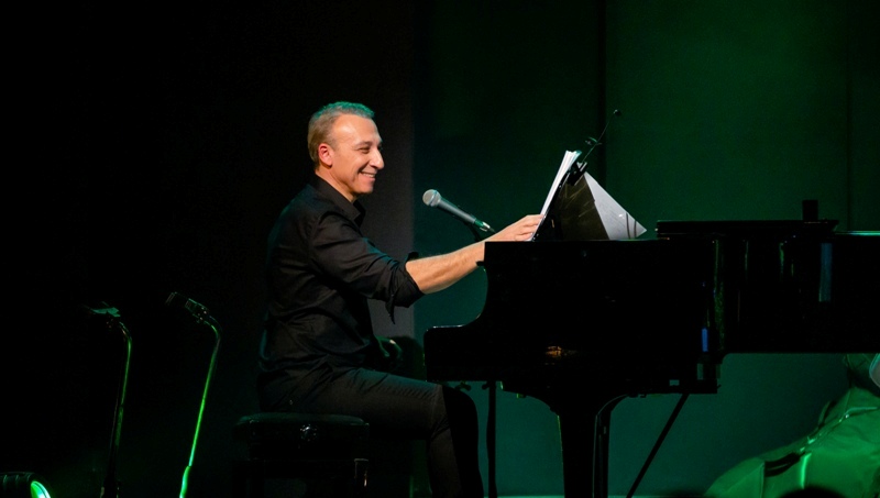 Αναβάλλεται η αποψινή συναυλία του Μίνου Μάτσα στο Gazarte