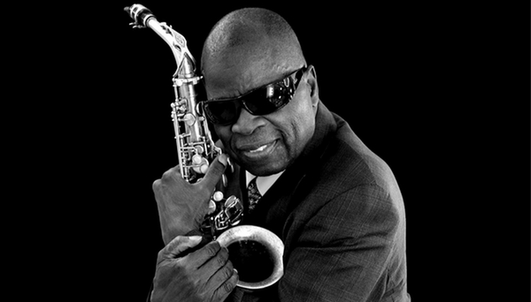 O ζωντανός θρύλος, Maceo Parker, έρχεται για πρώτη φορά στο Gazarte