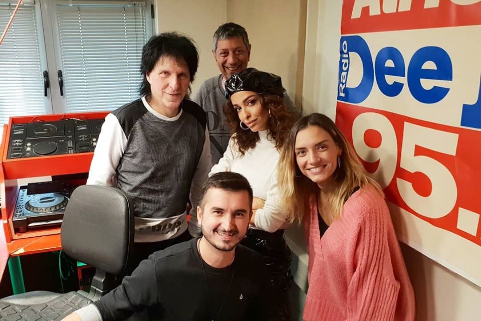 Επέστρεψε στην κορυφή ο Athens DeeJay 95.2, άνοδος για τον Rock FM 96.9, πτώση για τον ΣΚΑΪ 100.3