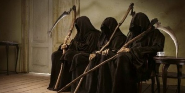 Συμφωνία μεγάλης κυριακάτικης εφημερίδας με τραγουδιστές για μεταθανάτια cd