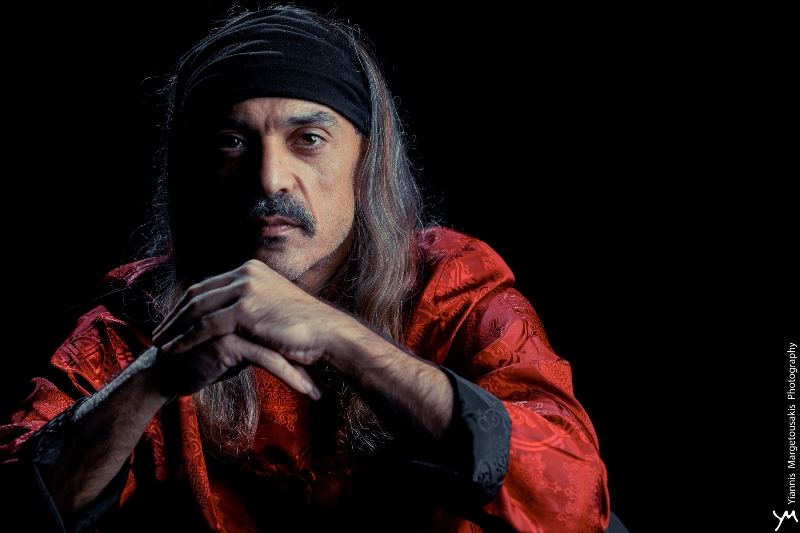 Παράταση παραστάσεων για τους Χαΐνηδες και το Δρακοδόντι