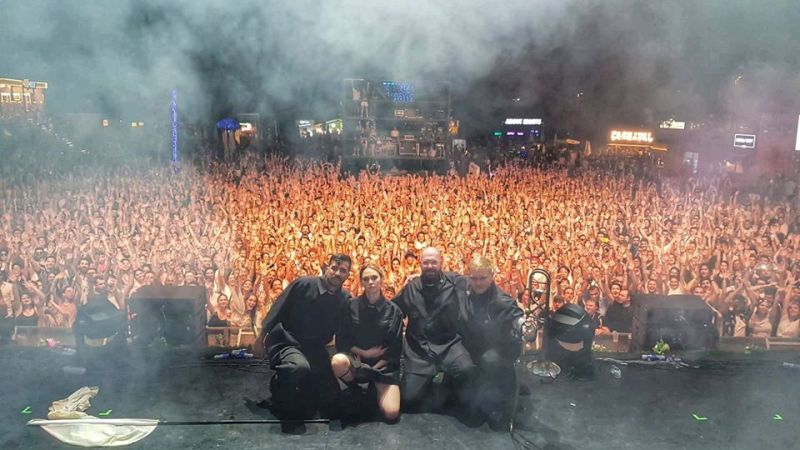 This is Kadebostany (video)