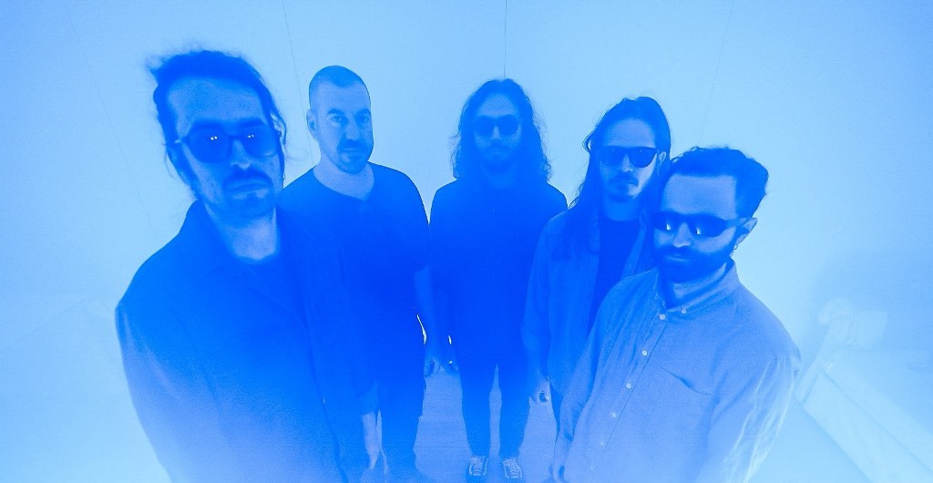 Ψύλλοι Στ’ Άχυρα: «Δεν κάνουμε σχέδια, ταξιδεύουμε και ψάχνουμε νέα μέρη να εξερευνήσουμε»