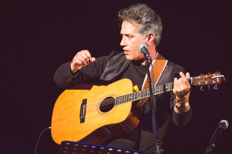 Ο Παντελής Θαλασσινός και ο Μπάμπης Στόκας στο Faliro Summer Theater