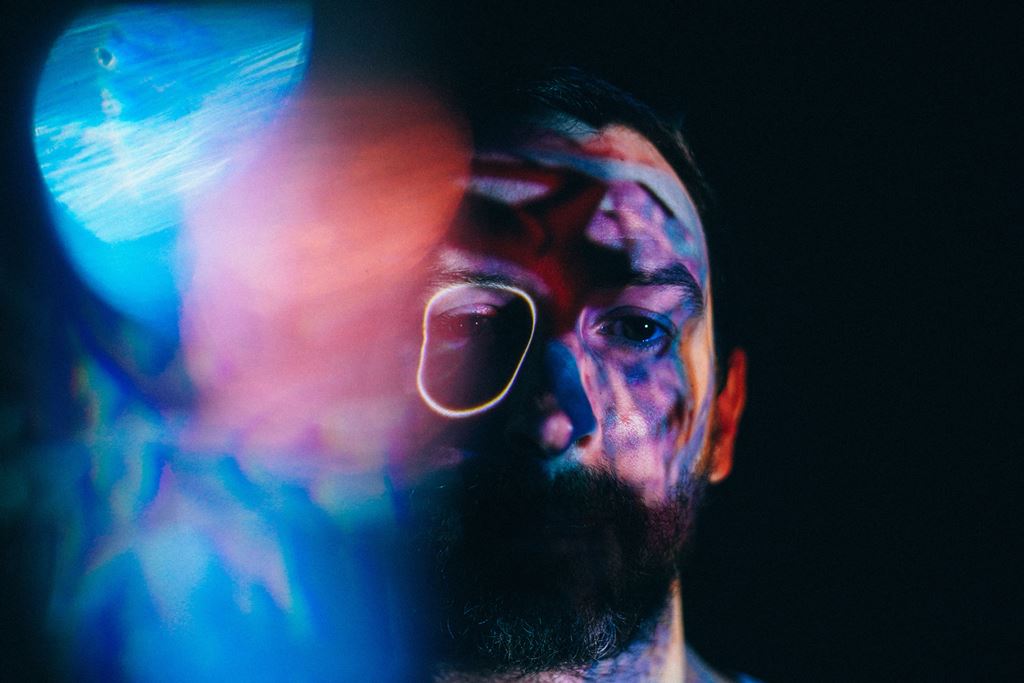 Ο Max Cooper παρουσιάζει το «Aether» στο Μέγαρο Μουσικής