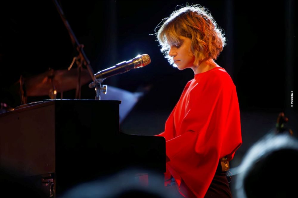 Η Monika στο VOX