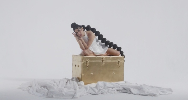 Νέο single από τη VASSILINA