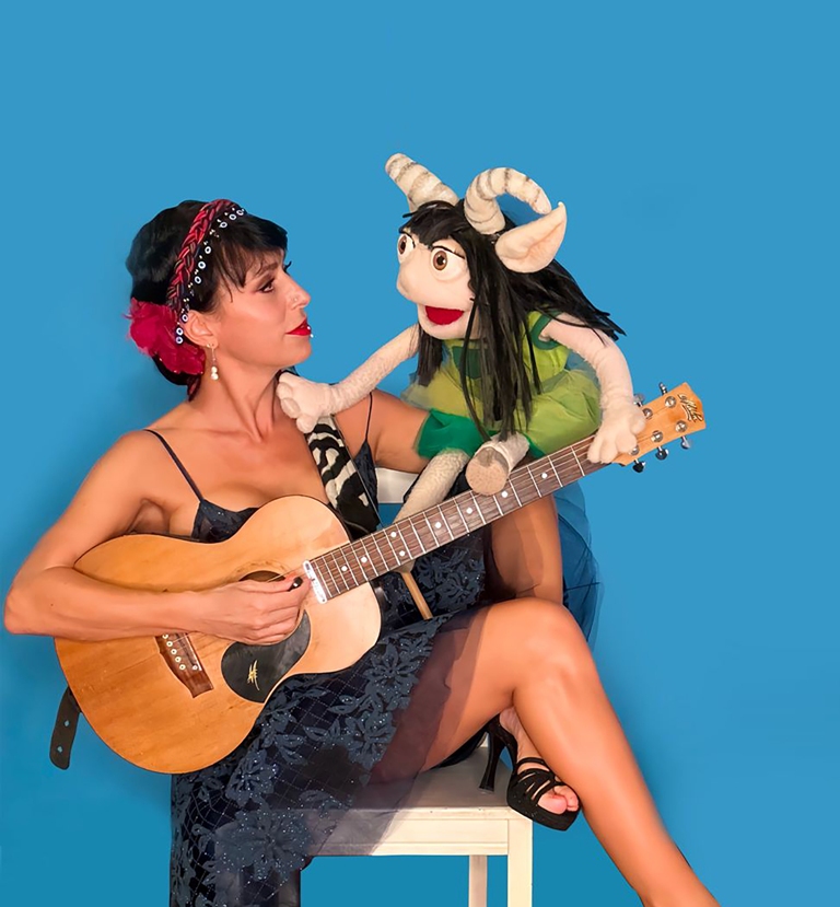 Η Roberta Carrieri live στο Caja de musica