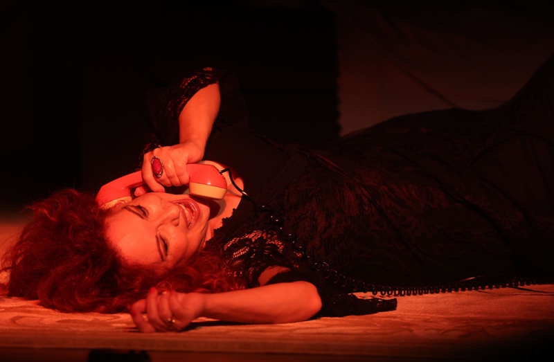 «Η ανθρώπινη φωνή» σε δύο ερμηνευτικές προσεγγίσεις στο Μέγαρο Μουσικής