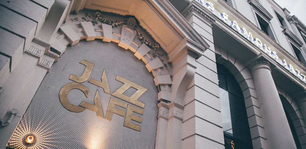 Ανοίγει και πάλι το περίφημο Jazz Cafe