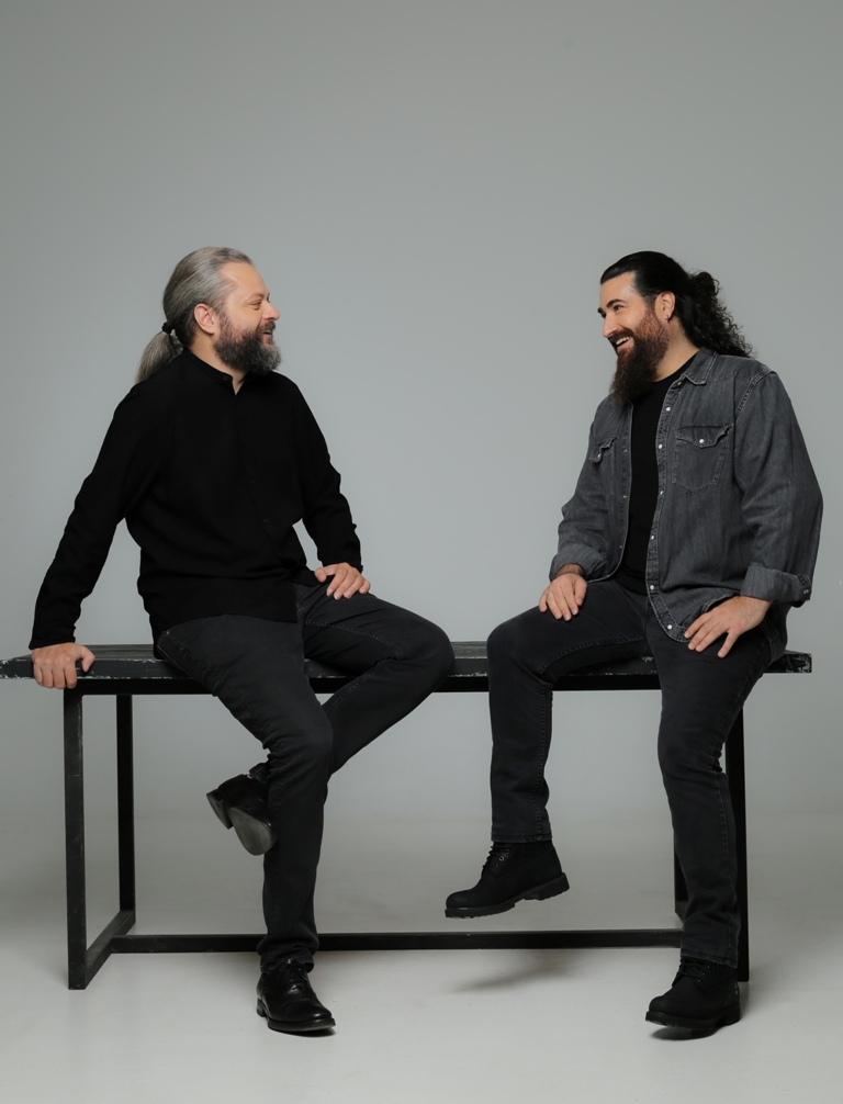 Ο Γιώργος Νικηφόρου Ζερβάκης και ο Βύρων Τσουράπης στο Σταυρό του Νότου Club