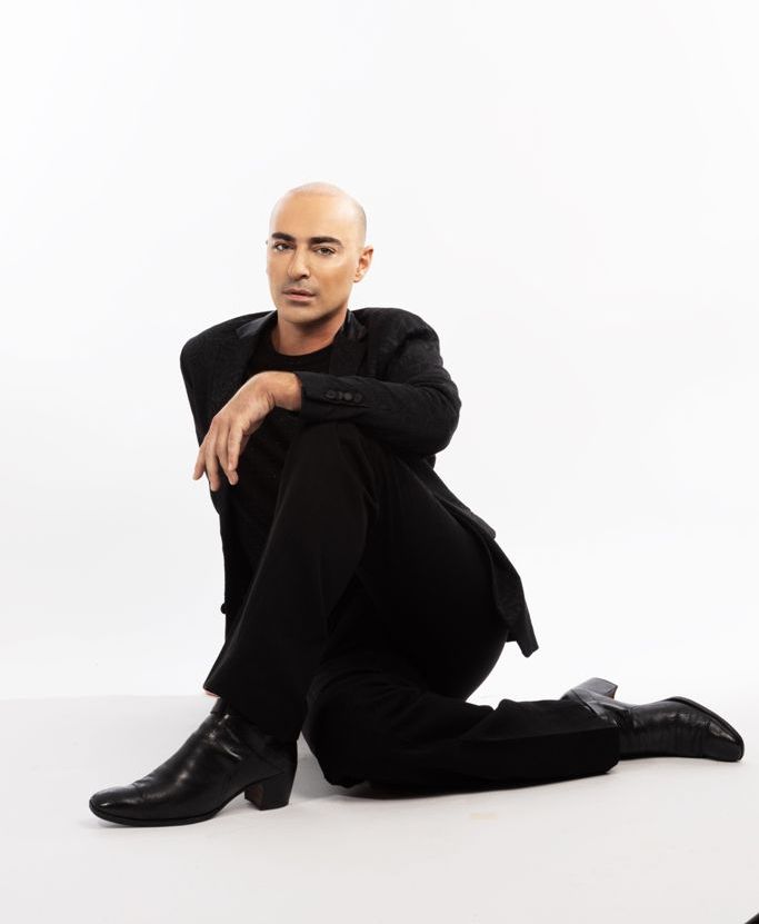 Ο Θανάσης Αλευράς επιστρέφει στο VOX