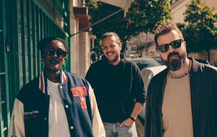 Hume Assine: «Super Feelings»