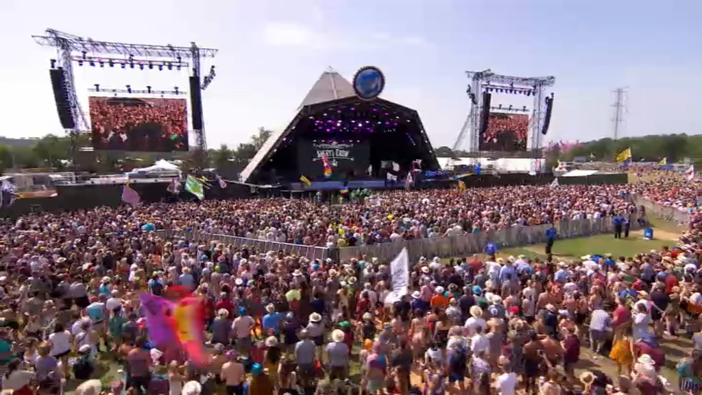 Πεντάωρο αφιέρωμα στο Glastonbury του 2019 στο ERTFLIX