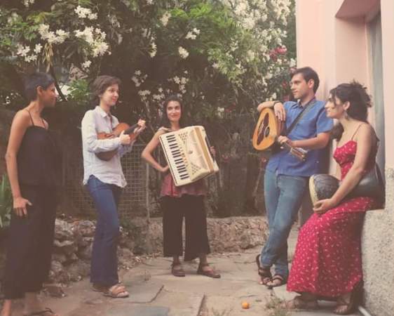 Κυριακή μεσημέρι στο Galata Gazi