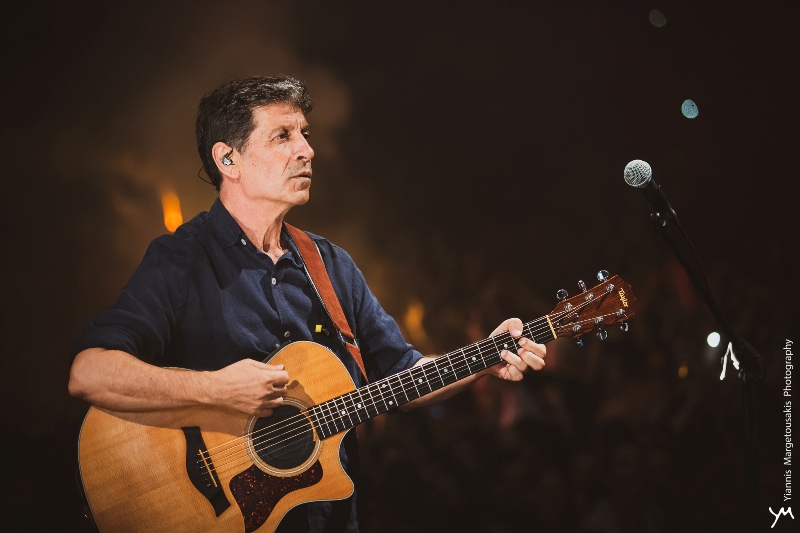 Ο Σωκράτης Μάλαμας για δύο βραδιές στο Κατράκειο θέατρο