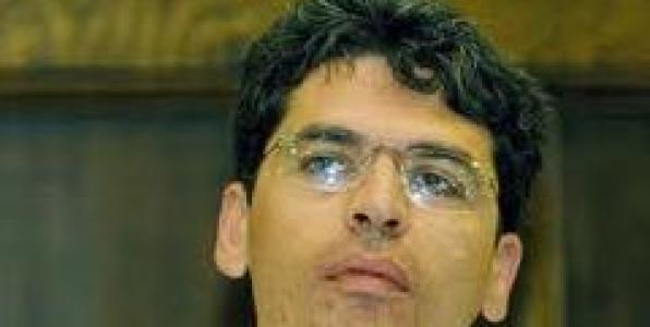 Ο (ΚΑΤΑ ΤΗΝ ΕΤΕΡ) ΣΤΡΑΤΟΔΙΚΗΣ ΚΑΙ ΣΟΥΛΑΤΣΑΔΟΡΟΣ ΤΑΚΗΣ ΚΑΜΠΥΛΗΣ (TOY AΘΗΝΑ 9,84)