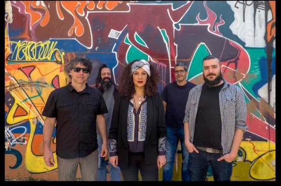 Sugahspank and The Swing Shoes live 