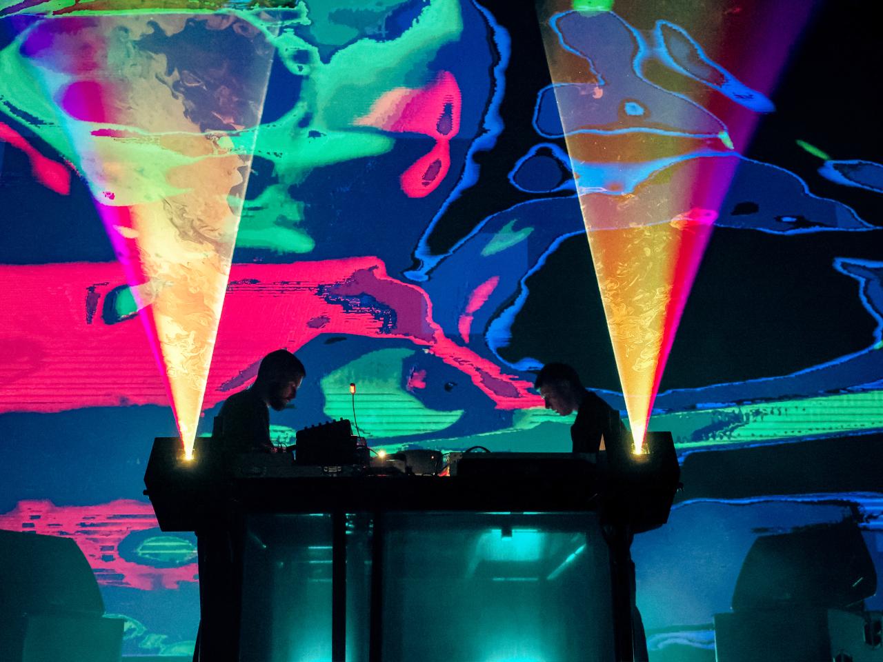 Πήγαμε, είδαμε: Ένα μαγικό οπτικοακουστικό ταξίδι με οδηγούς τους BICEP 