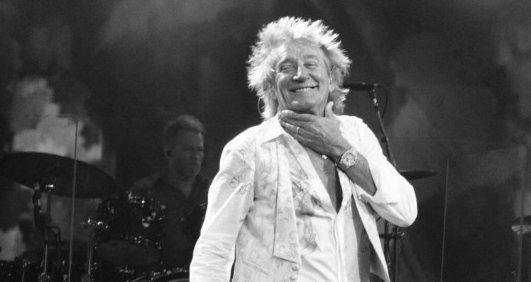 Άρχισε η προπώληση για τη συναυλία του Rod Stewart