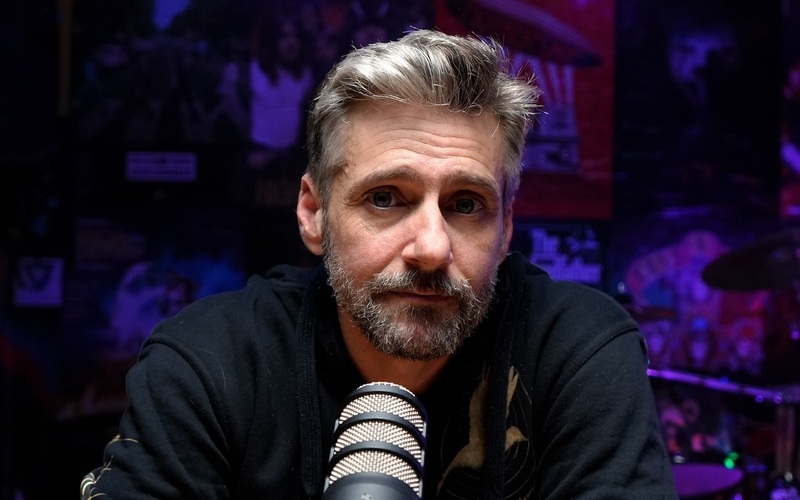 Με εκπομπή στον Rock FM 96.9 ο «Mr. Music» Δημήτρης Μπάρμπας