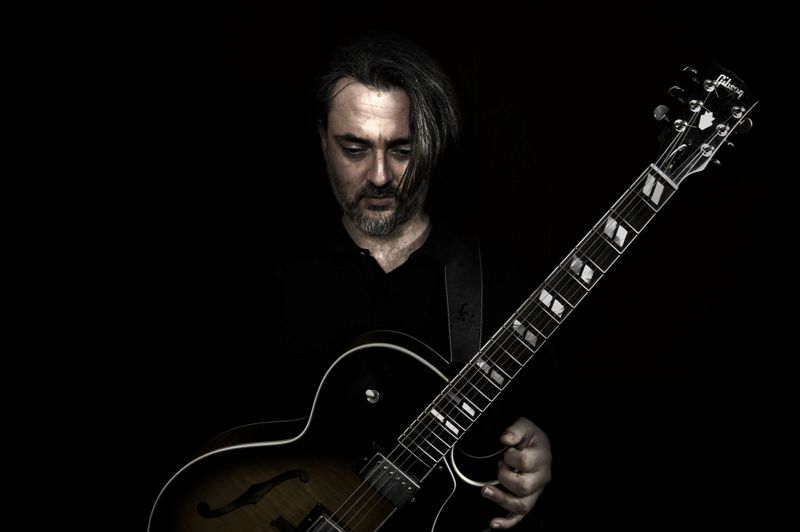 Ο Γιώργος Δάφνος με το Trio του στο Jazzèt Cafè