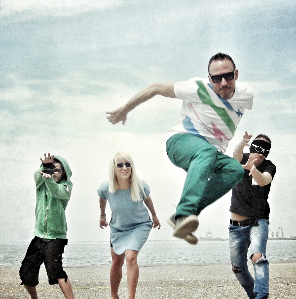 Οι MIΚRO στο Gazarte roof stage