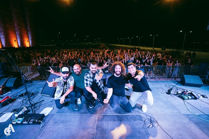   Shelter Me music for those who love [us] unconditionally