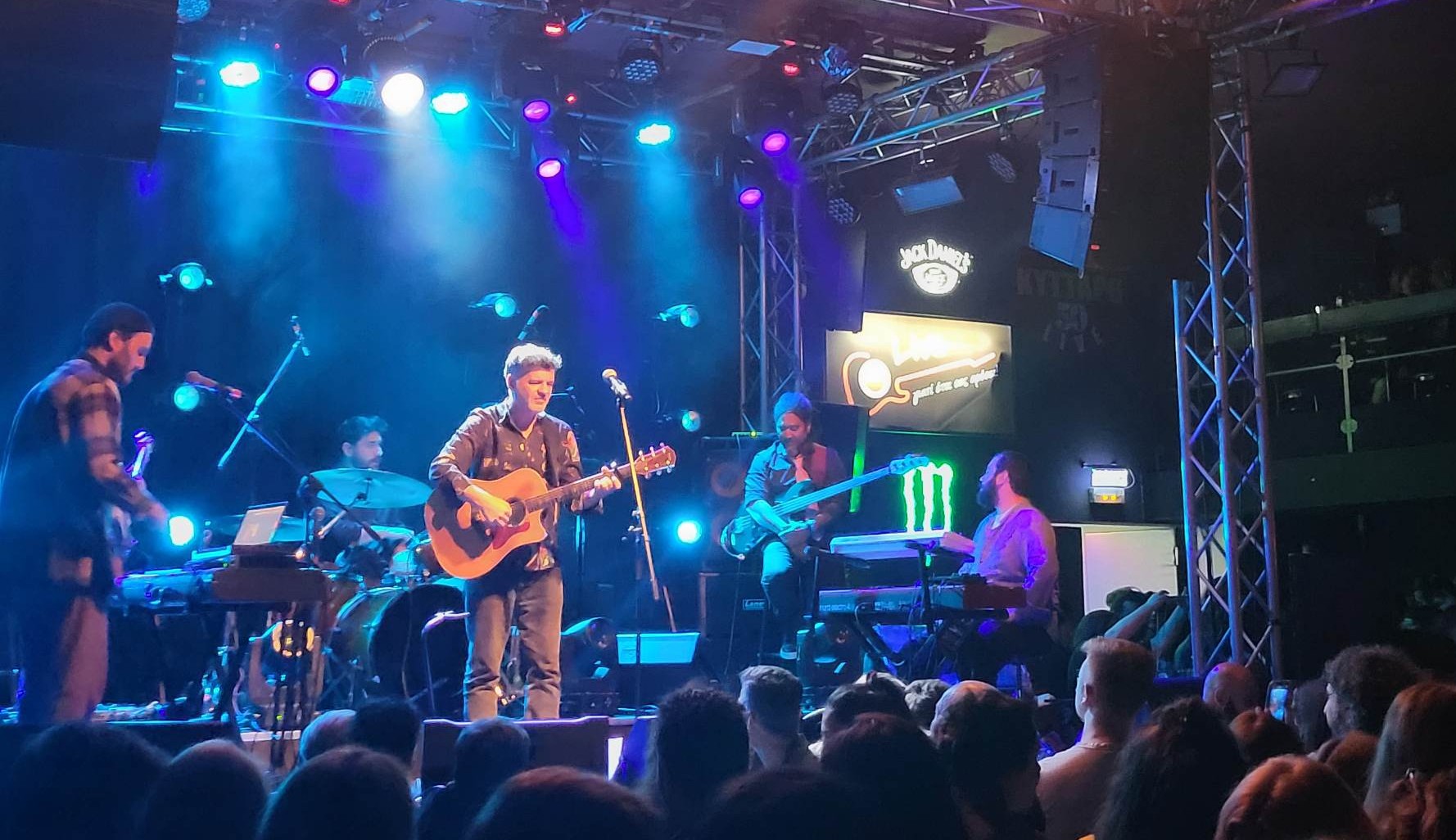 Πήγαμε, είδαμε: Φοίβος Δεληβοριάς στο Κύτταρο