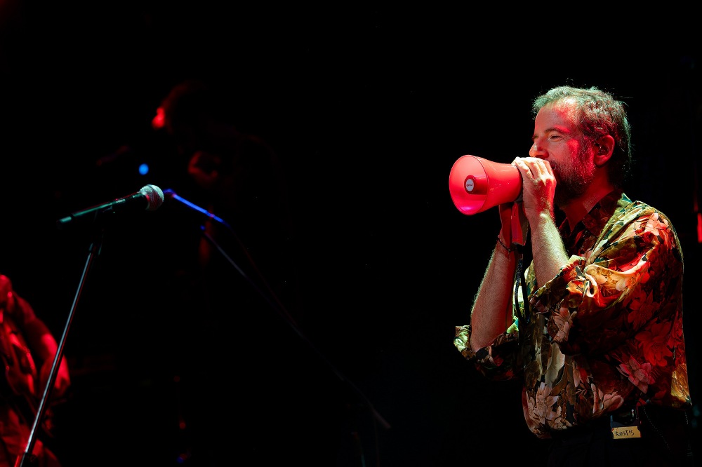 Παράταση εμφανίσεων για τον Κωστή Μαραβέγια στο VOX