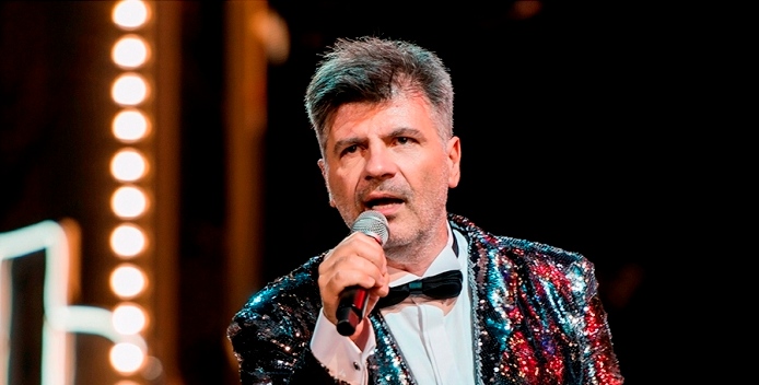 Αλλαγή χρόνου με Φοίβο Δεληβοριά, Μάρθα Φριντζήλα και Νατάσσα Μποφίλιου