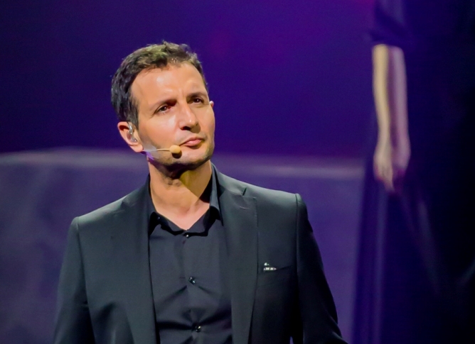 Η «Όμορφη Πόλη» έρχεται στις οθόνες μας