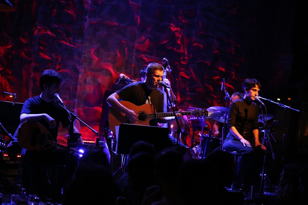 Ο Αλέξανδρος Γουργουλιός παρουσιάζει ξανά τον «Επίλογο»