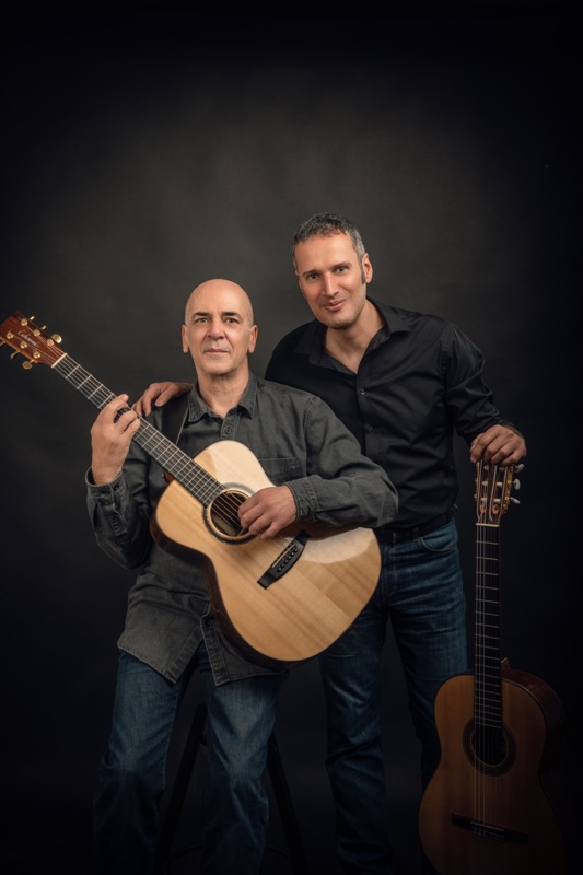 Ο Ορφέας Περίδης και ο Μανόλης Ανδρουλιδάκης στο ΙΛΙΟΝ Plus