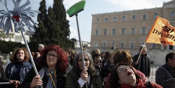 Το «Καθαρίζουμε για σας» ΤΕΝ